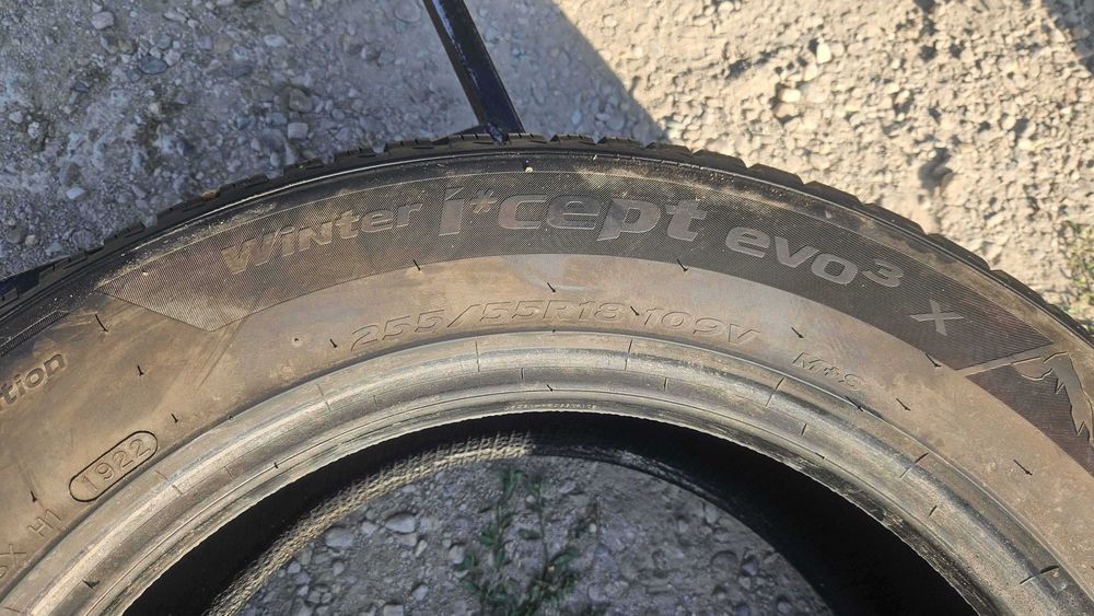 255/55 R18 • Iarna • Hankook Winter I cept evo 3 X 109V | 2 buc | DOT 2022 | Pret/buc