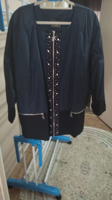 Пиджак куртка лёгкая со стразами