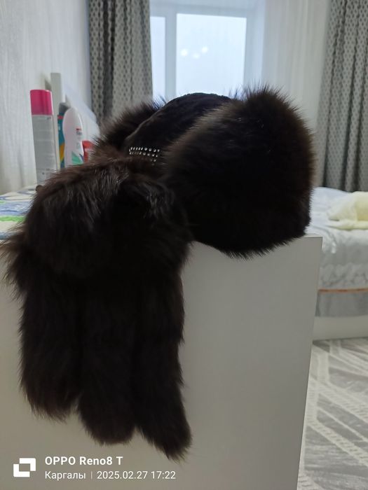 Продаётся шапка женская