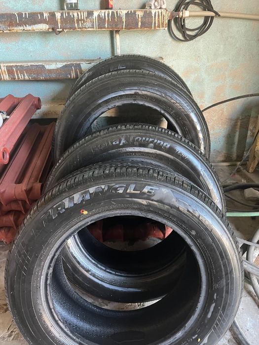 Продам бу шина triangle 215/60/16