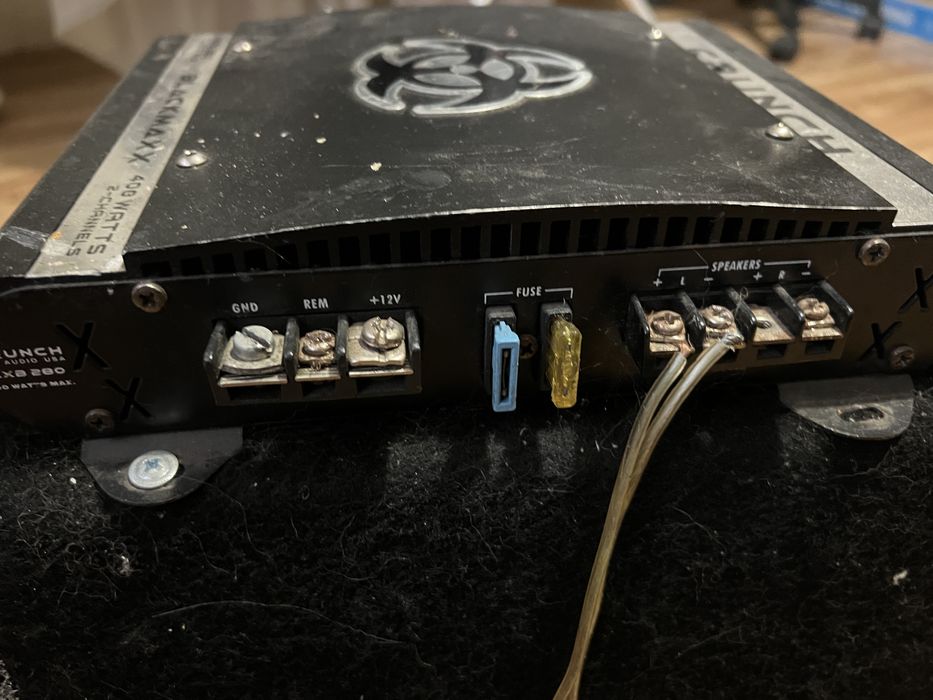 Бас каса crunch 400w