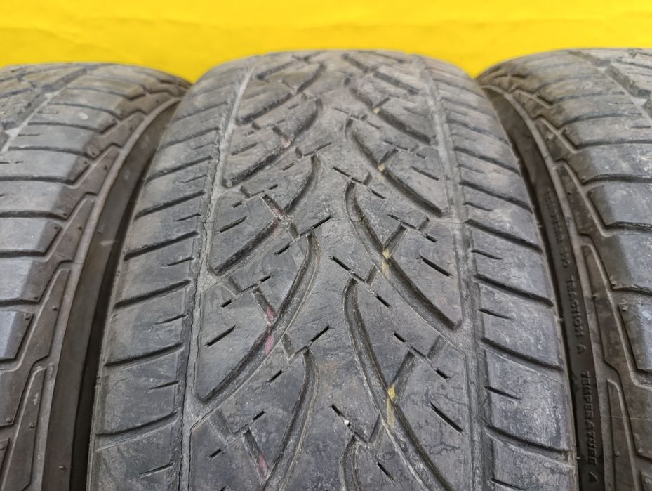 Шины 265 60 R18 комплект Bridgestone
