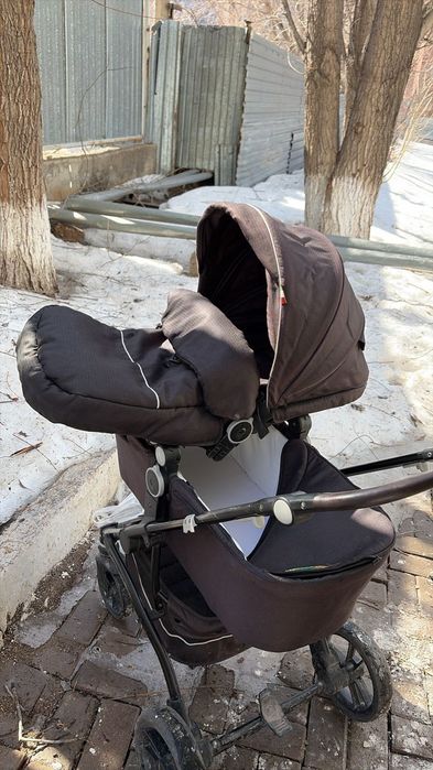 Коляска  2в1  продаётся