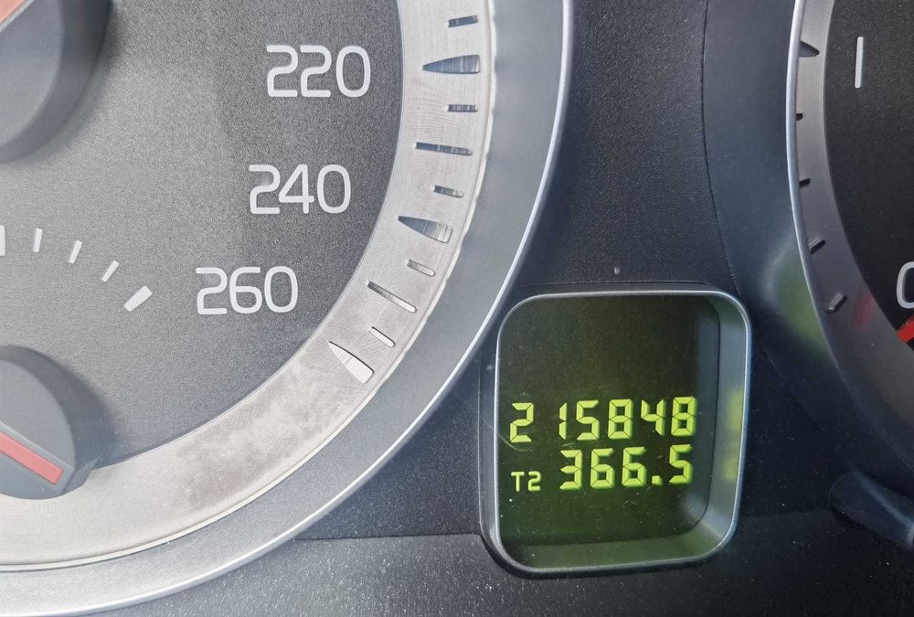 Volvo C70 D3 Inscription, An Fabricatie 2012, Motor 2.0 Diesel, 150CP