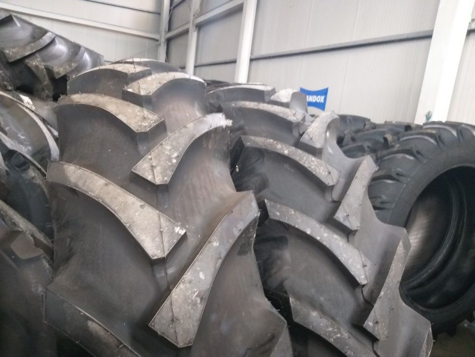 Cauciucuri noi 14.00-38 marca BKT 8PR livrare rapida garantie U650 R38