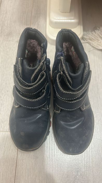 Продам детские обуви