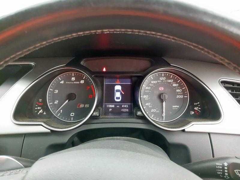 Dezmembrez Audi S5