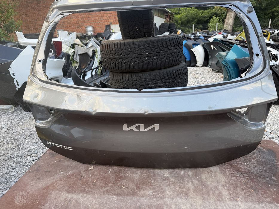 Капак Kia Stonic 2020 год.-