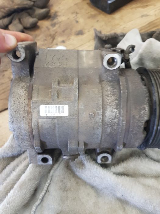 Бу компрессор.Прада оригинал.