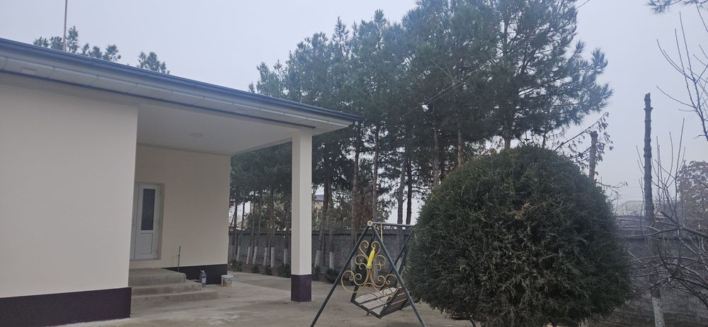 Катта сувни буйида дала ховли ва мини ферма сотилади.