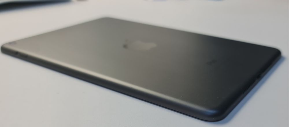 Tableta Apple iPad Mini 5th gen Wifi Only Space Gray 64gb Ios 26.1