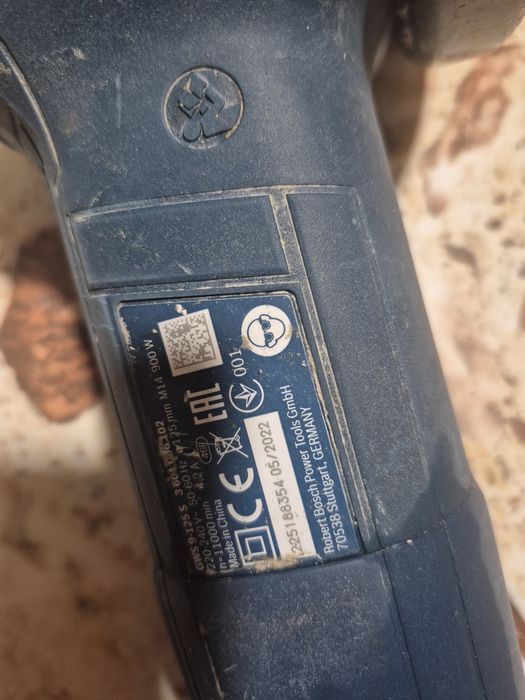 Polizor unghiular Bosch