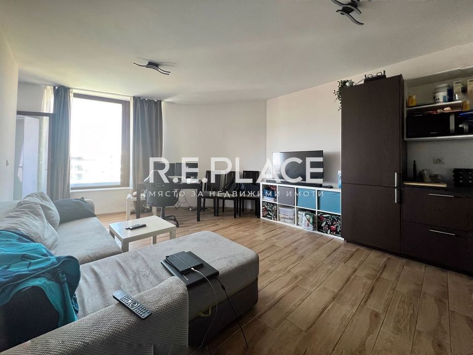 Дава се под наем Двустаен апартамент в Варна, Трошево - 65 кв.м за 561 € - Снимка #1