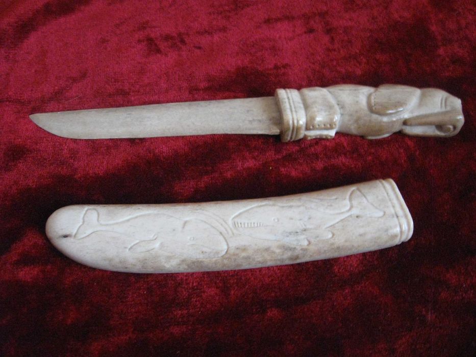 Уникальная коллекция ножей из благородной кости