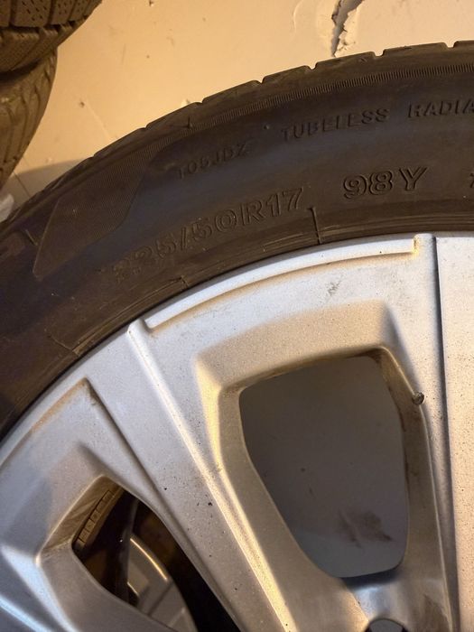 2 Anvelope vara bridgestone 225/50/r17