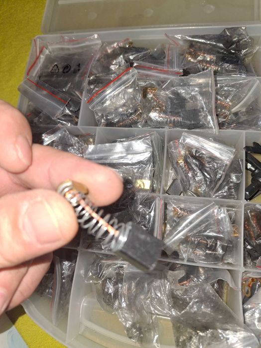 Peri colectoare: Flex.  Rotopercutoare,   Bormasinii