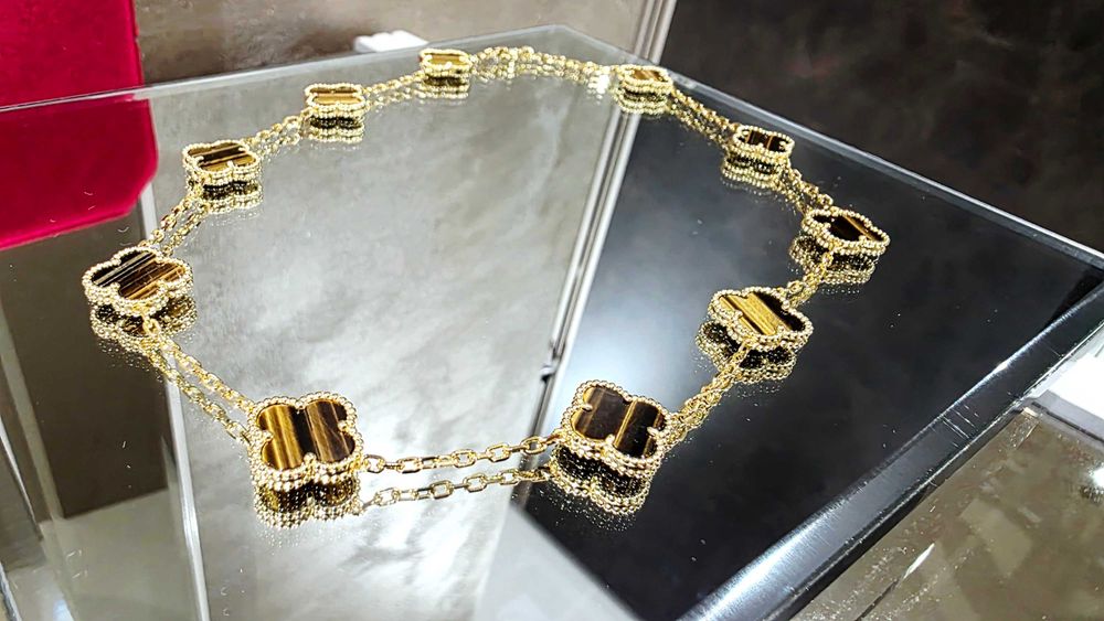 Van Cleef & Arpels VCA Gold Tiger Eye 10 Motifs Alhambra Дамско Колие