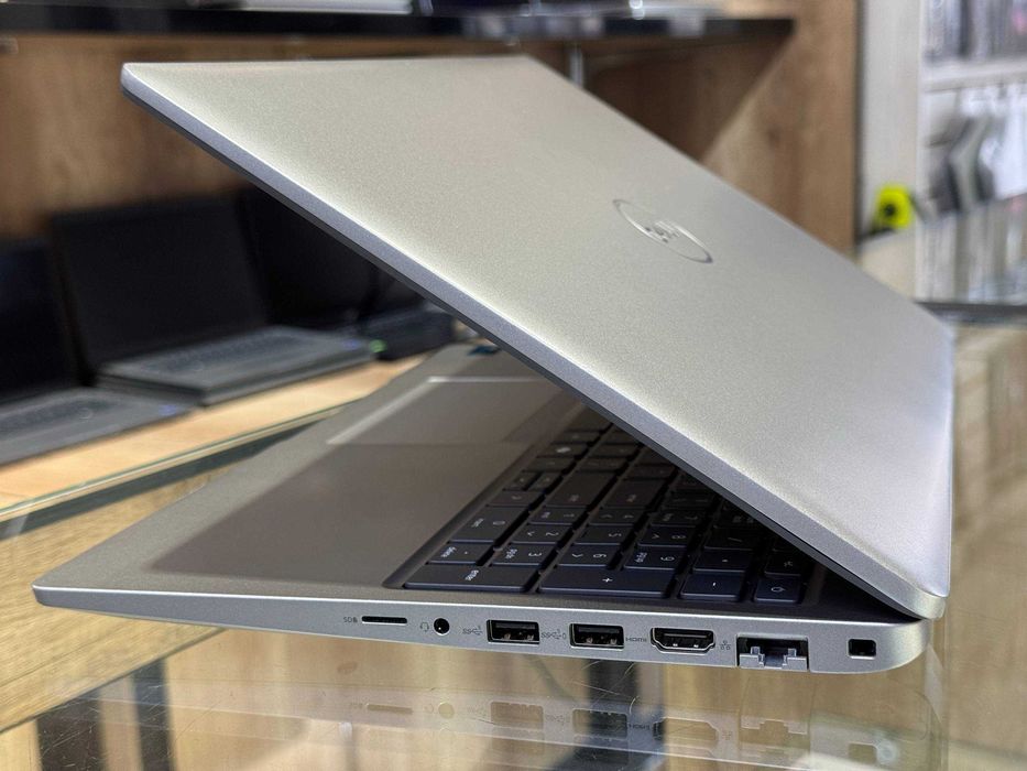 DELL Precision 3590 Ultra i7 155H RAM 16 SSD 512 Gb сенсорный