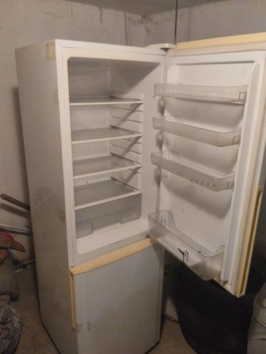 Холодильник SAMSUNG на продаже Б/У