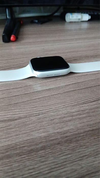 Apple Watch SE, 44мм