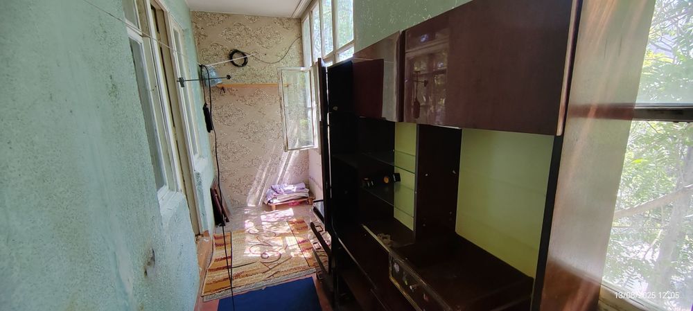 1 xonalik kvartera sotiladi 3 etaj zor variant