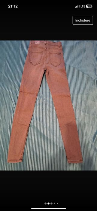 Vând jeans gri New Yorker