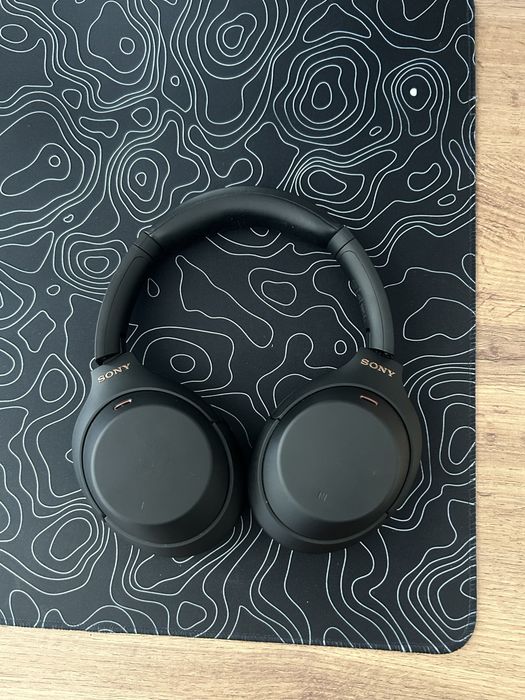 Наушники Sony WH1000-XM4