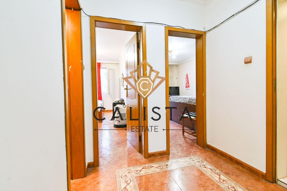 Дава се под наем Тристаен апартамент в София, Банишора - 120 кв.м за 896.58 € - Снимка #8