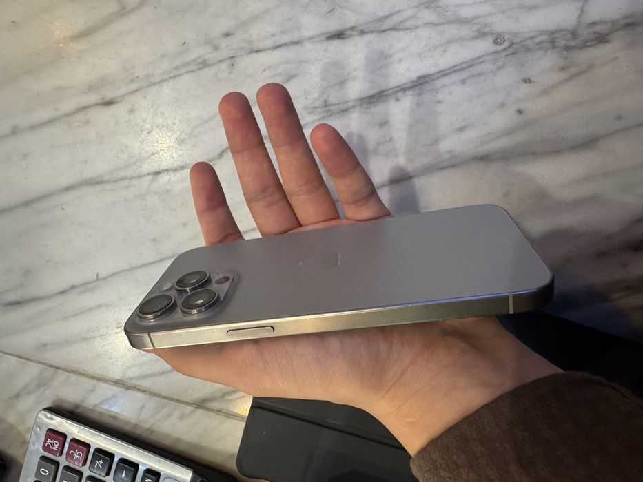 IPHONE 15 PRO MAX , 100% yomkost