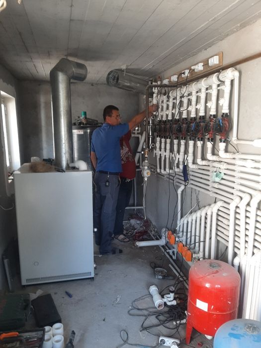 Сантехник  срочный вызов 24/7 выполняем любой сложности по всему город