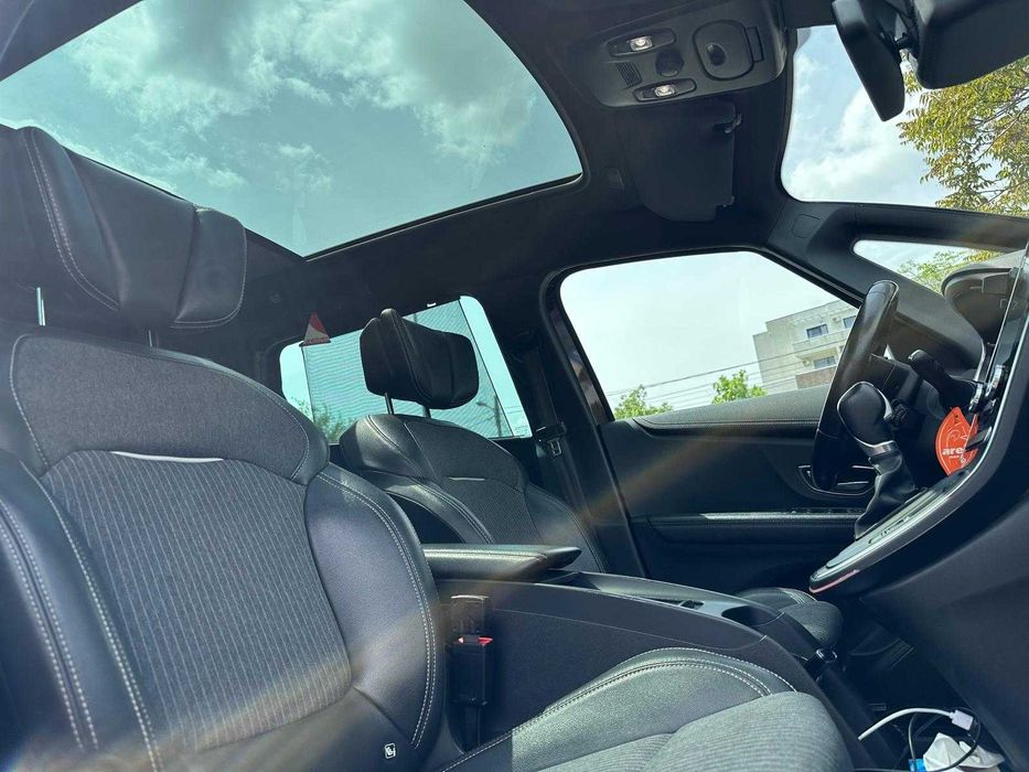 RENAULT Scenic 2021 — imagine 5
