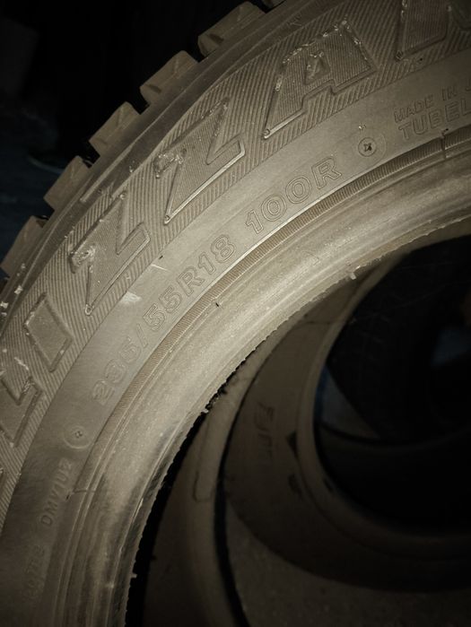 Продам колеса Bridgestone 
Прило
Шины