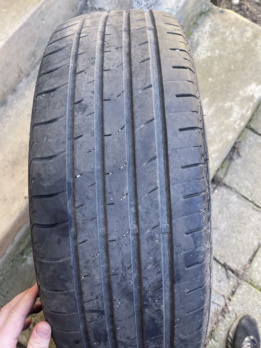 4гуми  2 летни и 2 всесезонни