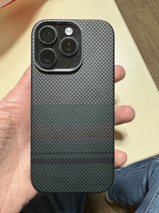 Iphone 16 pro практически новый