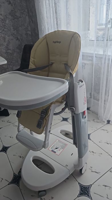 Детский стульчик Peg Perego (Италия)