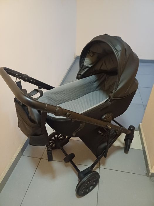Продам коляску 2 в 1 Anex e/type
