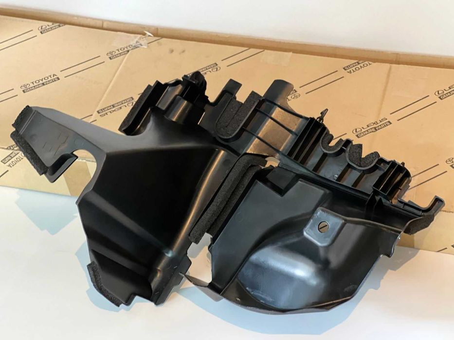 Дефлектор бампера оригинал на Prado 150