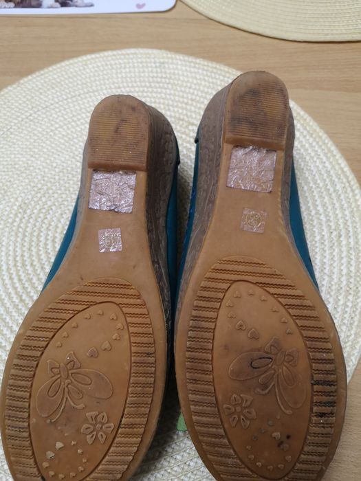 Pantofi decupati nr 39, Pavers