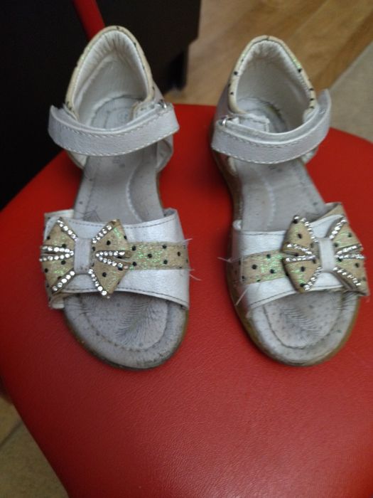 Продам детские ботиночки 31  размер