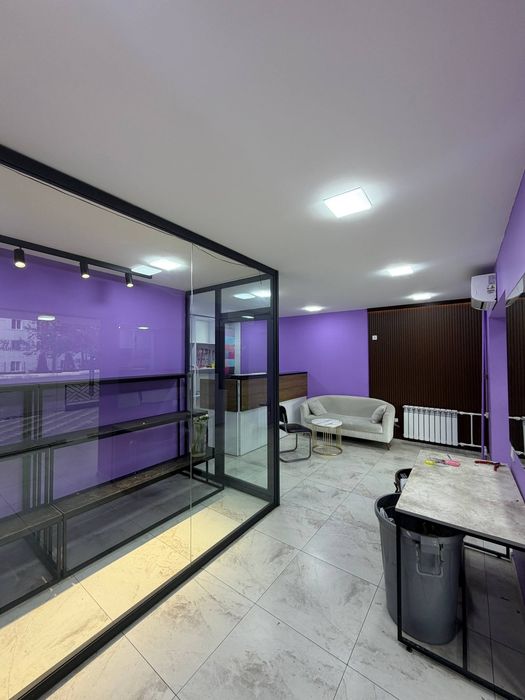 Boz bozor birimchi liniya 57m2 yaxshi remont tayor bizsen arendator bo
