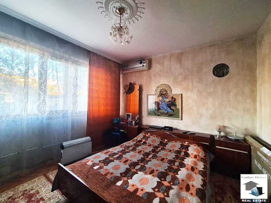 Продава се Четиристаен апартамент в Велико Търново, Бузлуджа - 78 кв.м за 1193 €/кв.м - Снимка #2