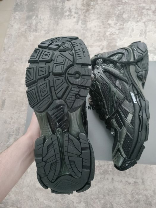 balenciaga runner