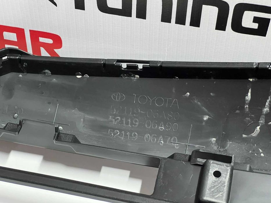 Передний бампер Camry 55 подоригинал