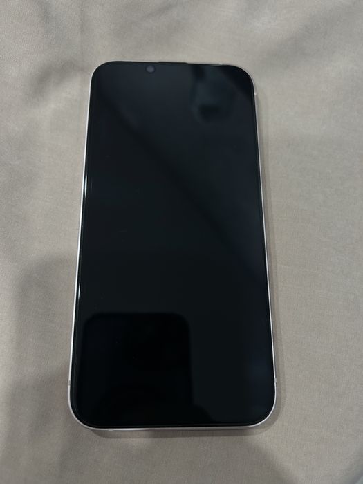 Продам Apple iPhone 13 128 ГБ Розовый