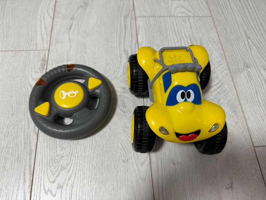 Кола с дистанционно Chicco