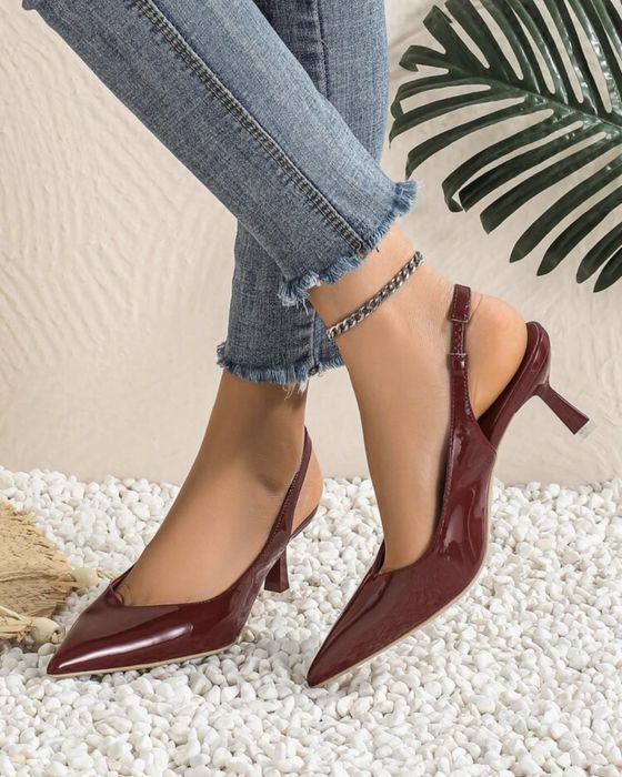 Червени токчета Бордо kitten heels