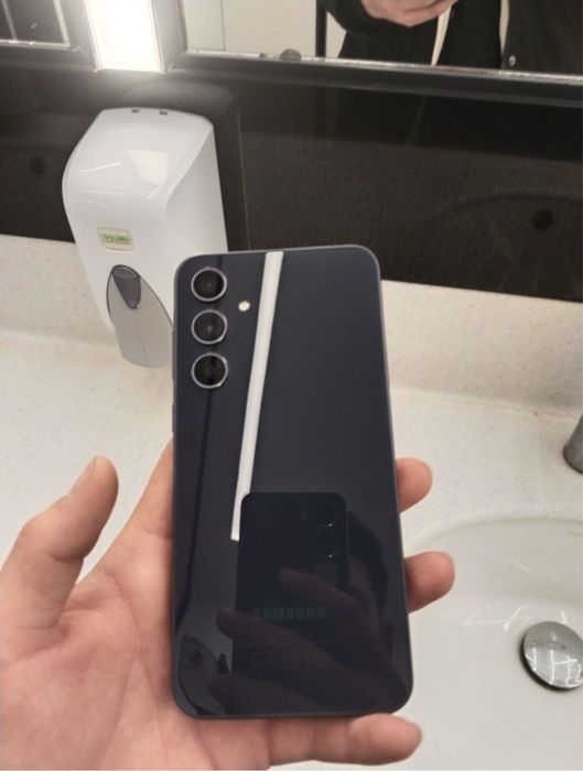 Самсунг а35 продам или обмен