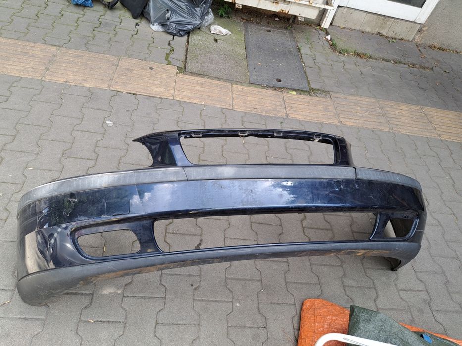 Оригинални предни Брони Volvo /V50/V70