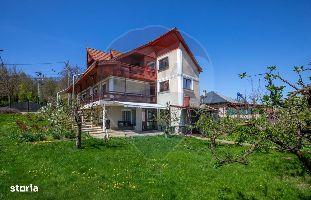 Vilă cu 4 camere de vânzare Săucești