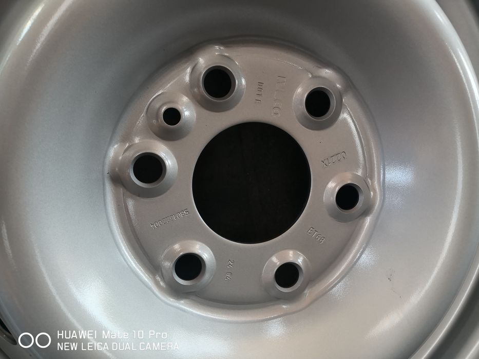 Джанти за бус 6х125 6x125 iveco daily iveko като нови 16 цола
